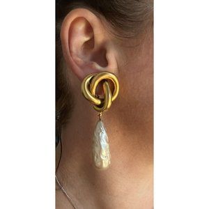 RARE 3” Donna Karen Vintage DK Clip On Earrings DKNY Gold Pearl Dangle Designer